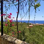 Papanestoras Appartement Kardhamili