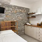 παπανέστορας Διαμέρισμα *