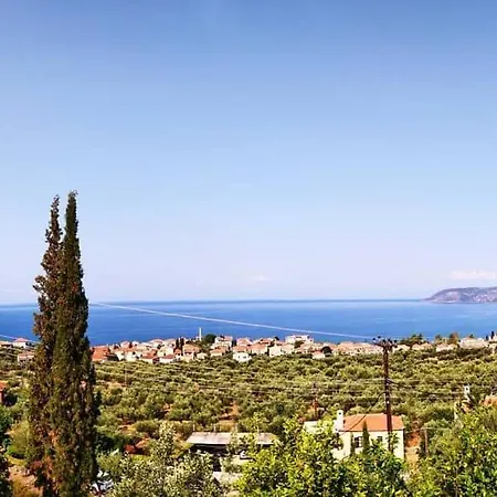 Papanestoras Apartment Kardamyli