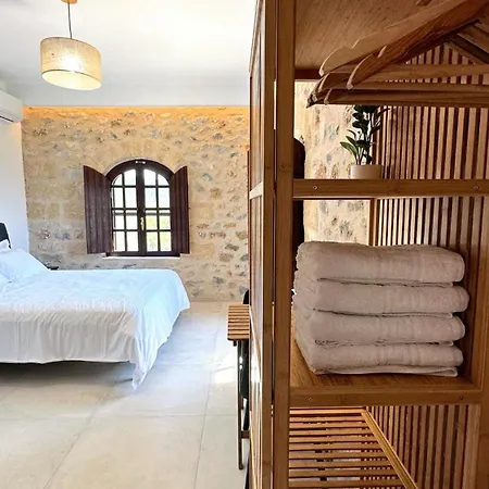 Papanestoras Kardhamili